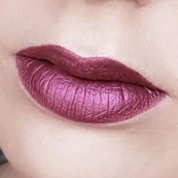 Younique Moodstruck Liquid Shadow Egotistical NIB - Picture 4 of 7